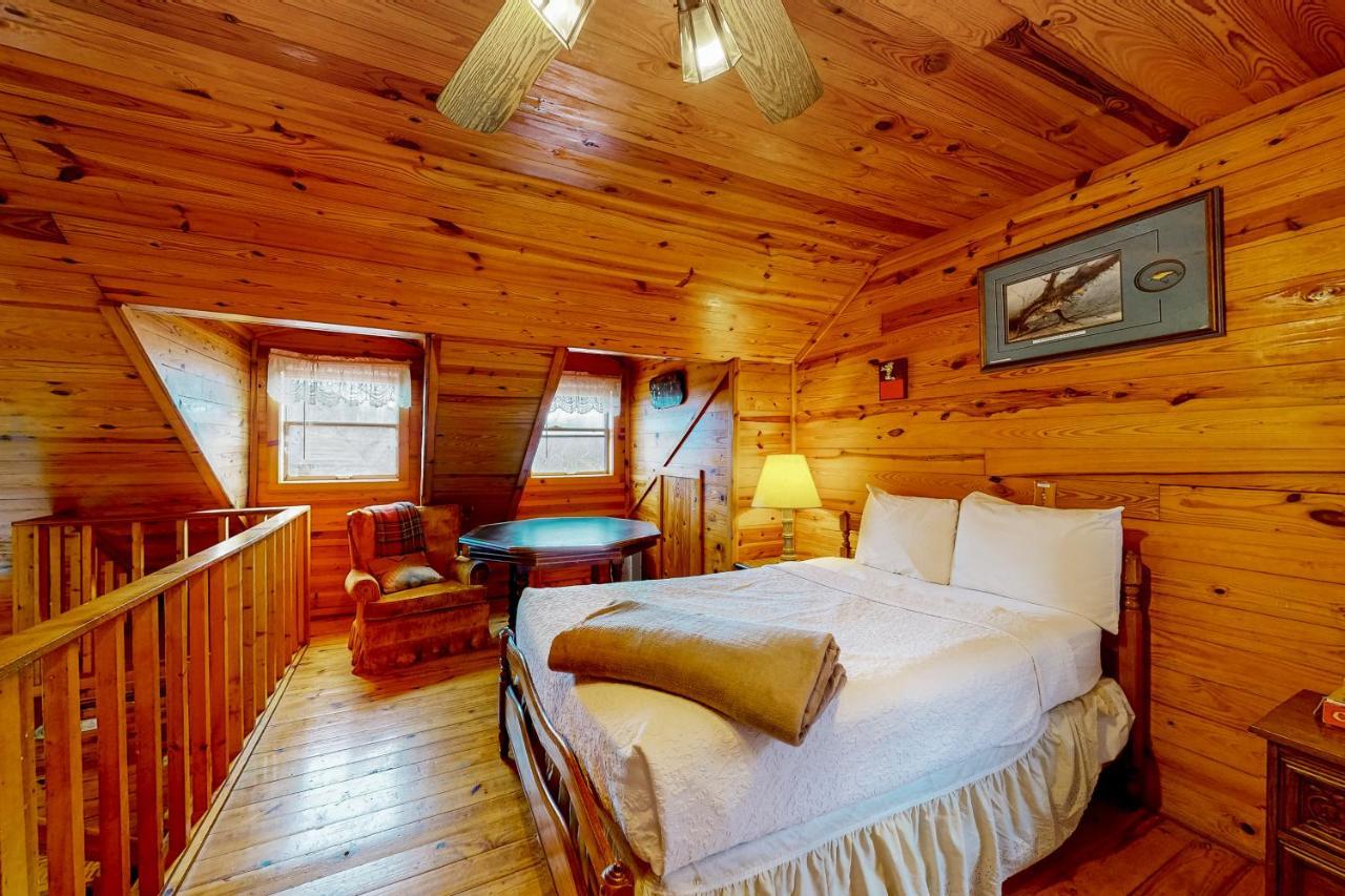 Charlie'S Ol' Fishing Cabin Eureka Springs Buitenkant foto